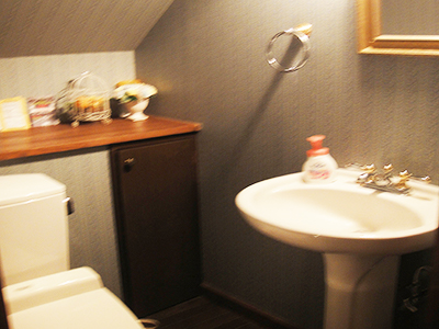 IZA Kamakura Guesthouse-Bathrooms